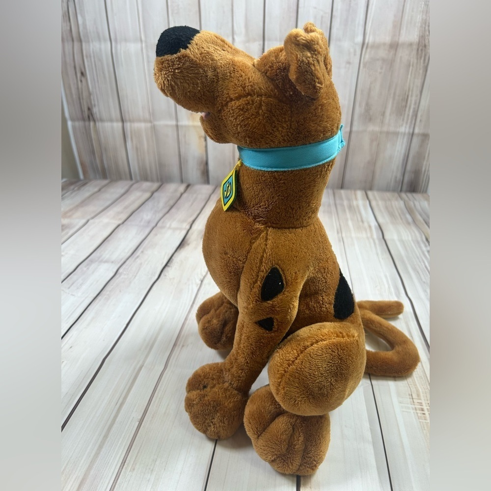 Scooby-Doo Plush Dog Toy - Brown - Picture 2 of 7